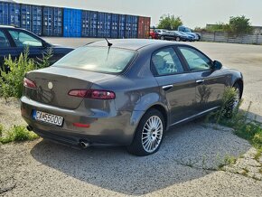 Alfa romeo 159 2.4 JTD - 4