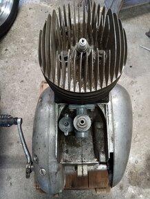 Motor Jawa 250 typ 559 - 4