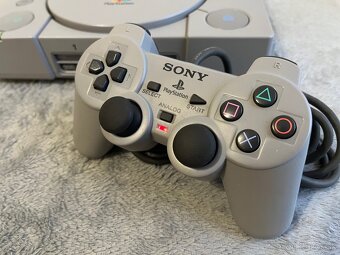 Playstation 1 FAT - 4