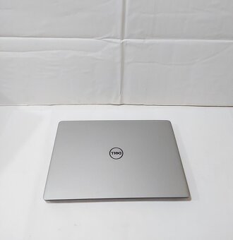 Dell Vostro ultrabook  5481 | i5-8265U , 12GB RAM 256GB HDD - 4