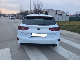 Kia Ceed 1.4 MPi 73kW Silver - 4