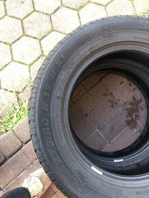 Semperit 225/60 r17 - 4