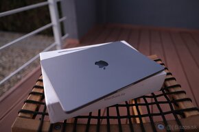 MacBook Air 13" M2 - 4