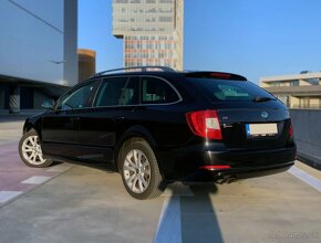 Škoda Superb Combi 2.0 TDI CR 140k Ambition - 4