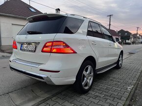 ML 350 Bluetec AMG - 4