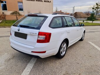 Octavia Combi 1.6TDI Elegance - 4