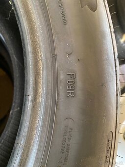 Good Year Efficient Grip 245/50R 18 - 4