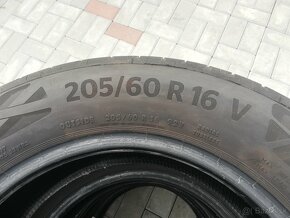 205/60 R16 letné - 4