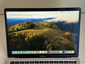 MacBook Air 13" 256 GB 2020 - 4