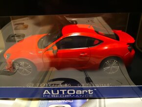 1:18 Autoart, CMC mix 9 - 4