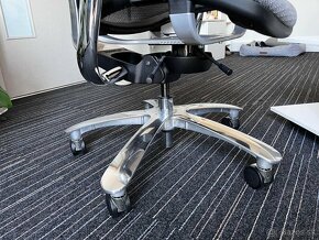 Spinergo manažér - ergonomická, kancelárska stolička - 4