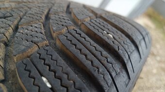 Sada elektornov Fiat 500L s pneu Bridgestone 225/45 R17 91H - 4