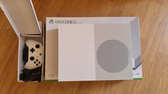 Xbox One S 1TB biela s CD mechanikou - 4