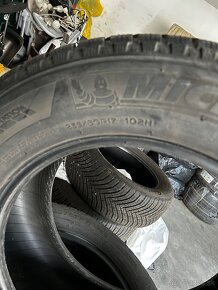 Michelin 235/60 r17 - 4