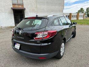 Renault Megane Grandtour 1.5dci - 4