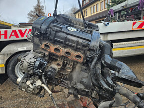 VW Caddy motor+diely - 4