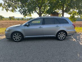 Toyota Avensis t25, 2.0 D4D - 4