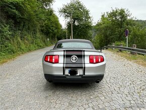 Ford Mustang 3.7 V6 r.v. 2011 + LPG cabrio - po servise - 4