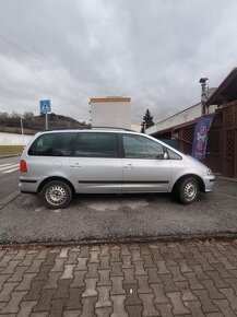 SEAT Alhambra 1.9 TDi [96kW] - 4