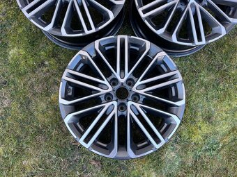 3ks disky R18  KIA ProCeed GT 5x114.3 - 4