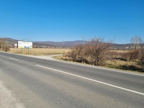 EXKLUZÍVNE PREDAJ POZEMKU PEZINOK MALACKÁ CESTA - 4