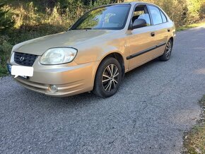 Hyundai accent  1.4. 61 kw  160 tis Najazdené - 4