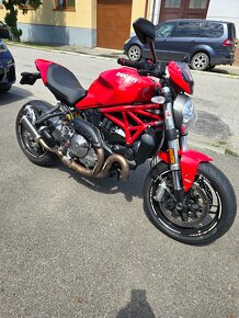 Ducati Monster 821 - 4