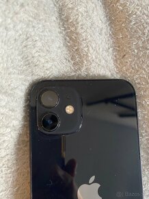 iPhone 12, Black 64GB - 4