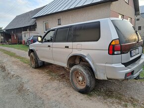 Mitsubishi Pajero Sport 2.5td - 4