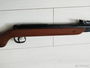 vzduchovka Diana mod 27 - 4