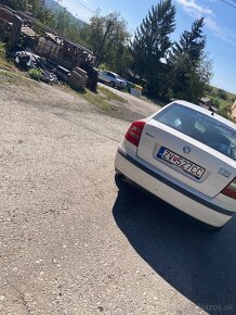 Škoda octavia 2 1.6 mpi - 4