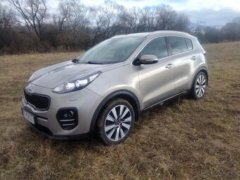 Predám Kia Sportage 2.0 CRDi 4x4 136kw - 4