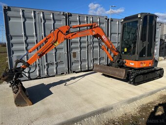 Hitachi ZX 30U-2 - 4