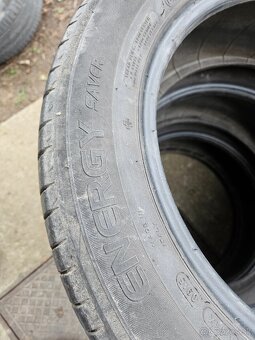 Michelin 205 55 R16 - 4