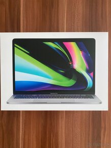 Macbook Pro 13” 2022 M2 256GB - touchbar - 4