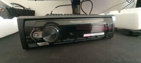 Pioneer MVH-S120UBW - 4