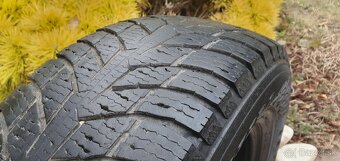 NOKIAN 215/70 R15 C,  ZIMNE celorocne ,, 215/70 R 15 - 4