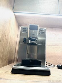 Plnoaotomatický kávovar Philips series 5000 - 4