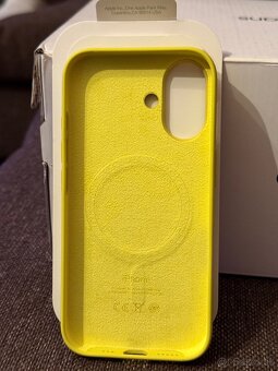 iPhone 16 Silicone Case - 4