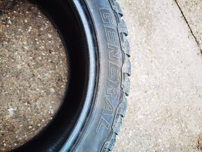 Predám celoročne pneu 285/45R22 - 4