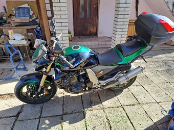 Kawasaki Z 1000 - 4