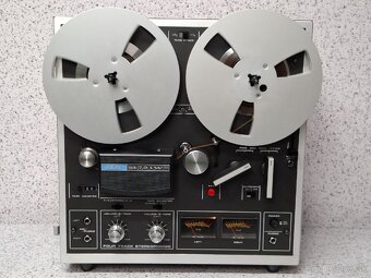 AKAI 1721W / FOUR TRACK STEREOPHONIC / REEL TO REEL - 4