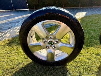 Komplet letnú sadu na Škoda,Vw,Seat,Audi-5x112 225/50 R17. - 4