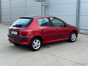 Peugeot 206 1.4i ,r.v. 2001 - 4