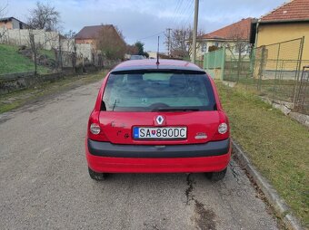 Renault clio 1.2 - 4