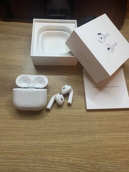 Air pods 4 - 4