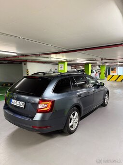 Škoda Octavia Combi STYLE 2.0 TDI Style DSG - 4