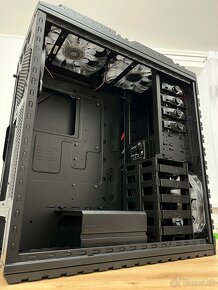 Cooler Master HAF X - 4