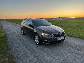 Škoda Octavia Combi 1.6 TDI Ambition DSG - 4