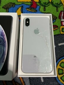 iPhone Xs 64GB - 4